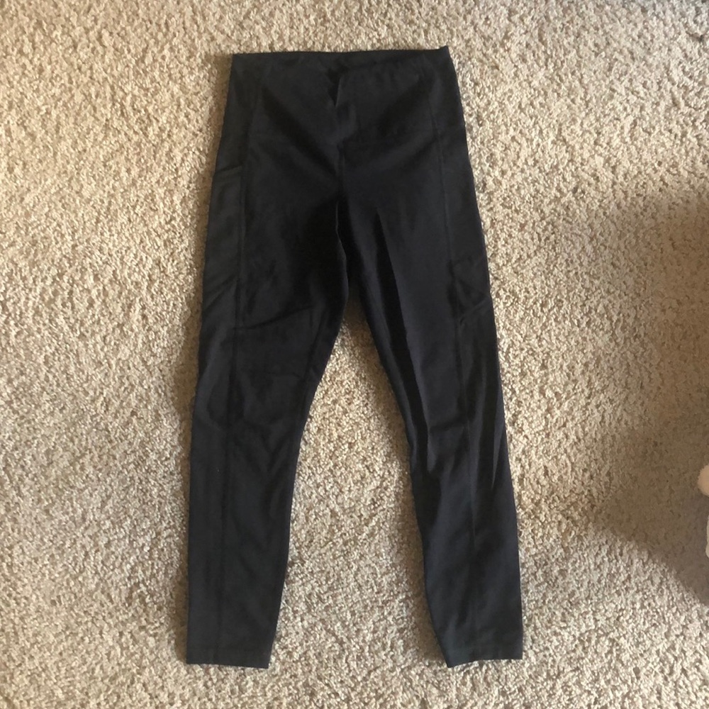Yogalicious 25” inseam leggings w/ pockets